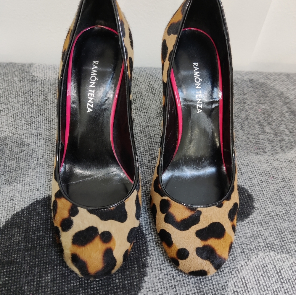 Ramon Tenza Animal Print Heels - 6M